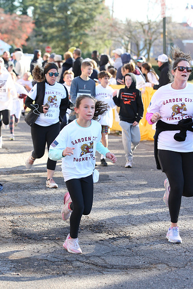 FinishFunRun__0503