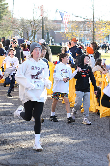 FinishFunRun__0509
