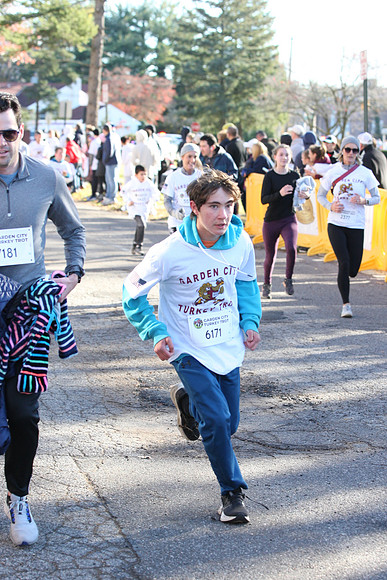 FinishFunRun__0529