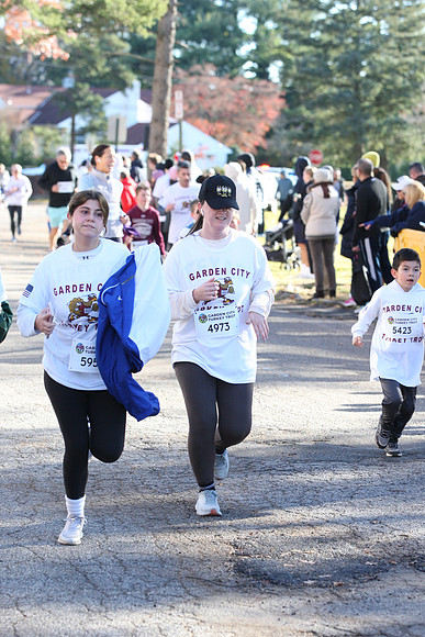 FinishFunRun__0532