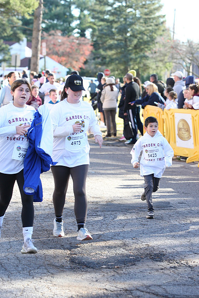 FinishFunRun__0533