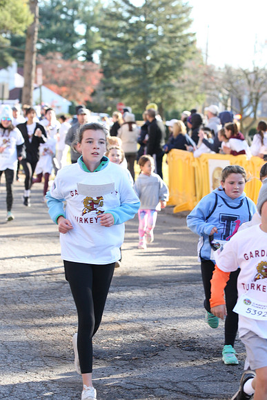 FinishFunRun__0569
