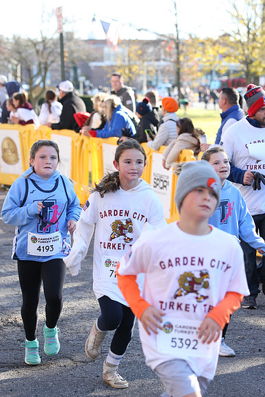FinishFunRun__0571