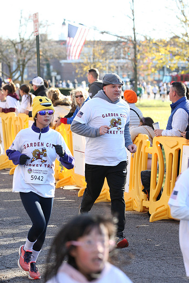 FinishFunRun__0587