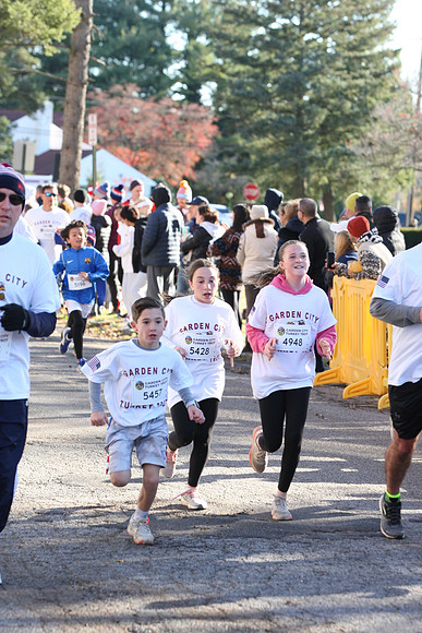 FinishFunRun__0278