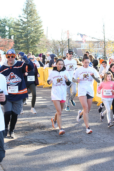 FinishFunRun__0677