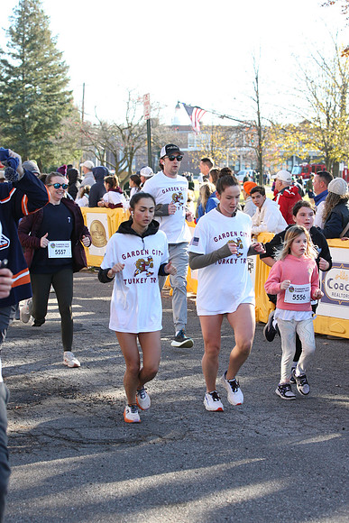 FinishFunRun__0678