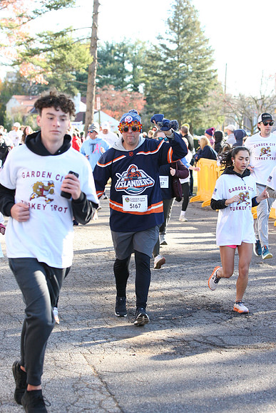FinishFunRun__0676