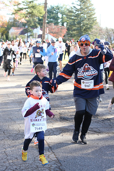 FinishFunRun__0679