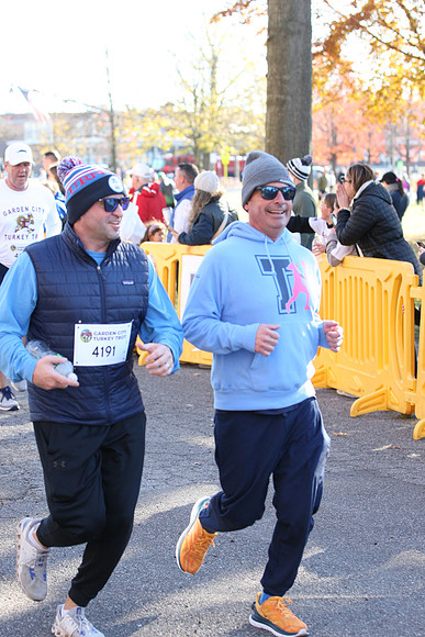 FinishFunRun__0687