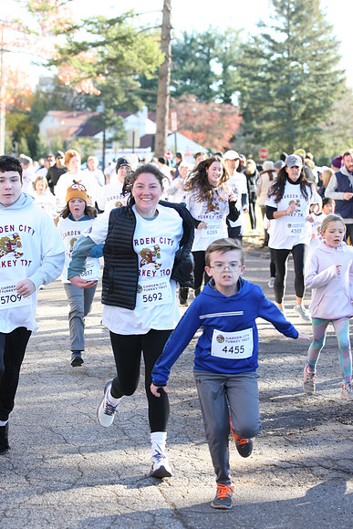 FinishFunRun__0689