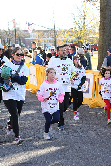 FinishFunRun__1240