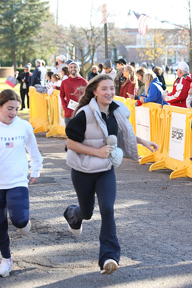 FinishFunRun__1376