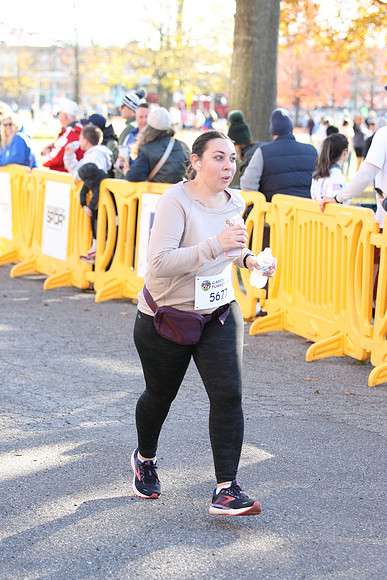 FinishFunRun__1400
