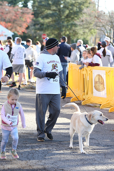 FinishFunRun__1569