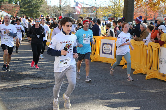 Finish5mile__1899