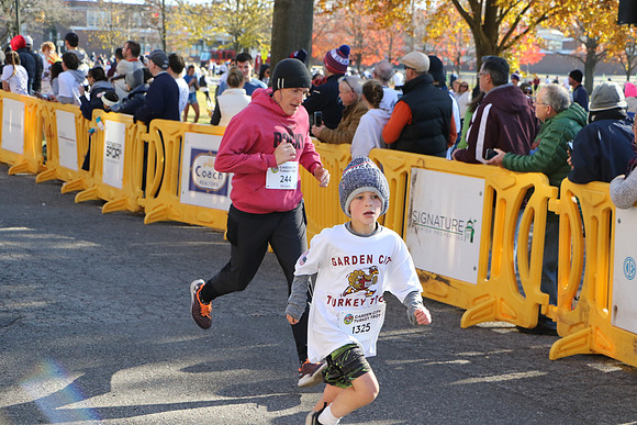 Finish5mile__1950