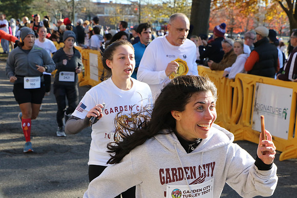 Finish5mile__1960