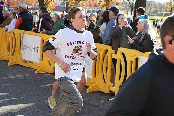 Finish5mile__1972