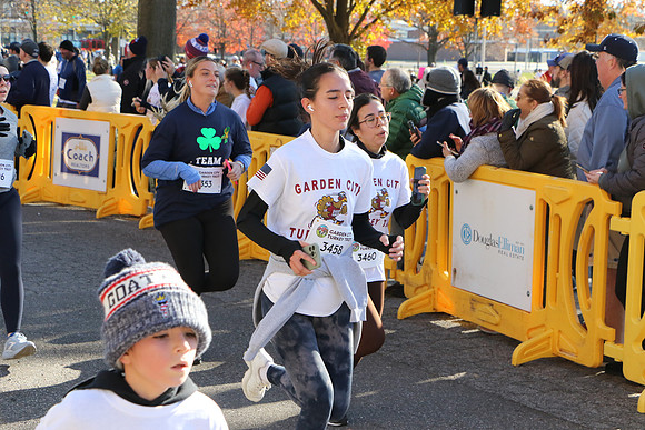Finish5mile__1978