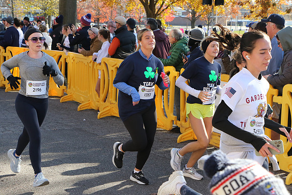 Finish5mile__1979