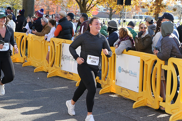 Finish5mile__1983