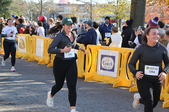 Finish5mile__1982