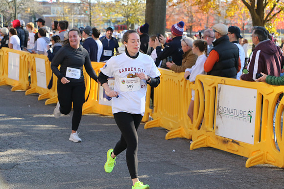 Finish5mile__1981