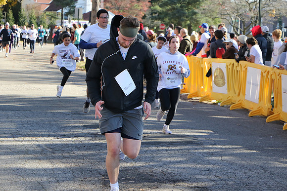 Finish5mile__1987