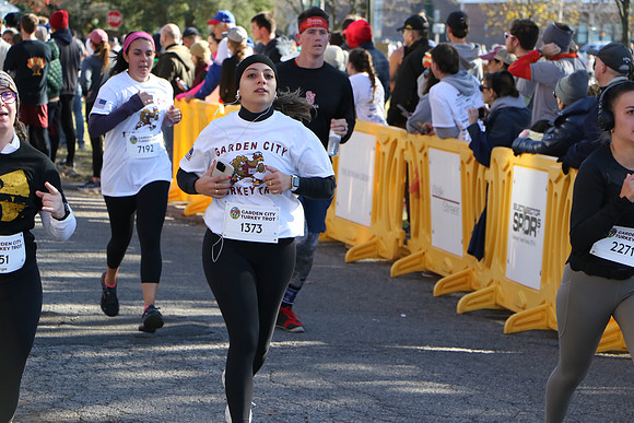 Finish5mile__2010