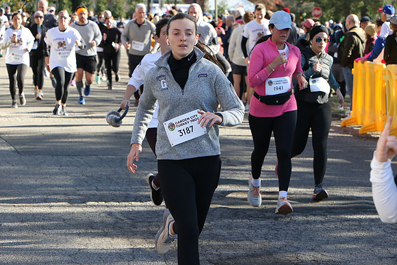 Finish5mile__2012