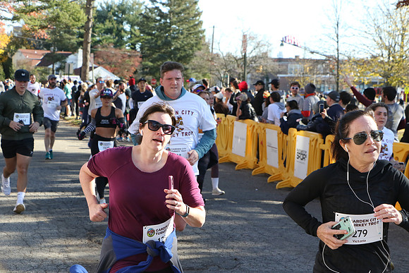 Finish5mile__2035