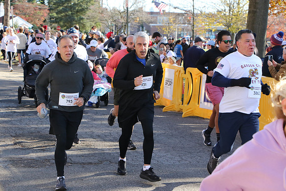 Finish5mile__2204