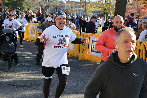 Finish5mile__2206