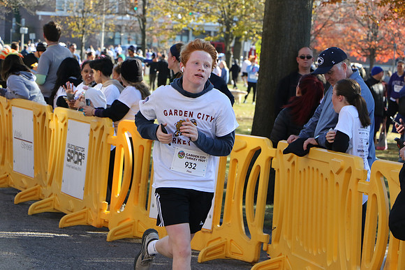 Finish5mile__2424