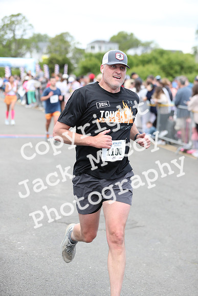 FinishHalf_1047