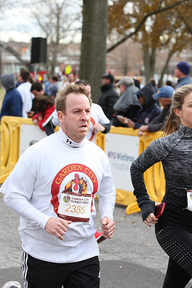 5MileFinish_1570