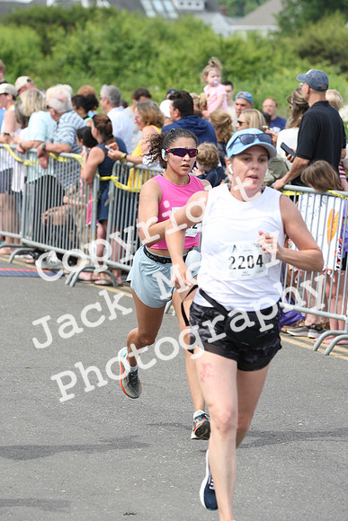 FinishHalf_1074