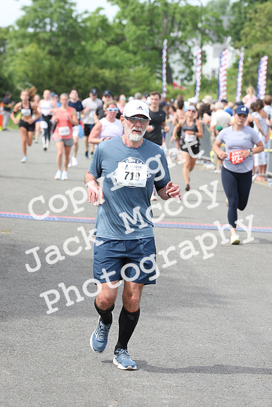 FinishHalf_1202