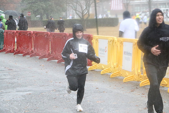 Finish5Mile_1879