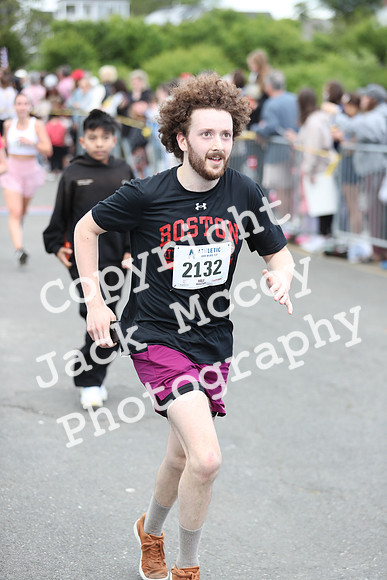 FinishHalf_0987