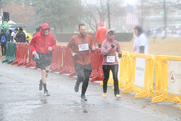Finish5Mile_1897