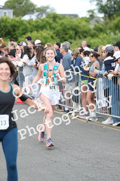 FinishHalf_1576