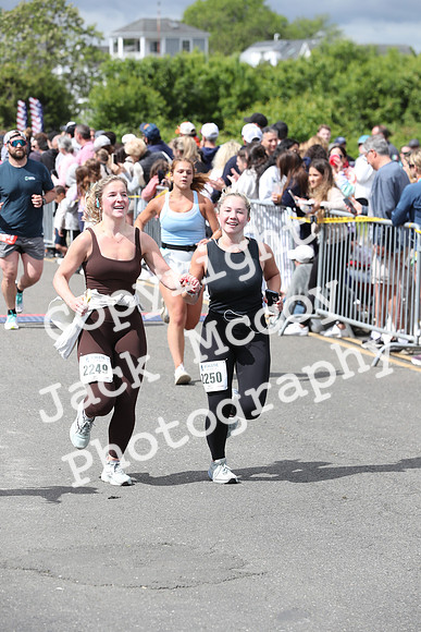 FinishHalf_1333