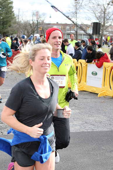 5MileFinish_1702