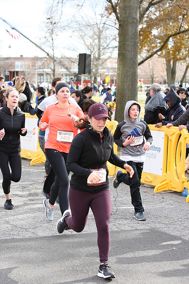 5MileFinish_1327
