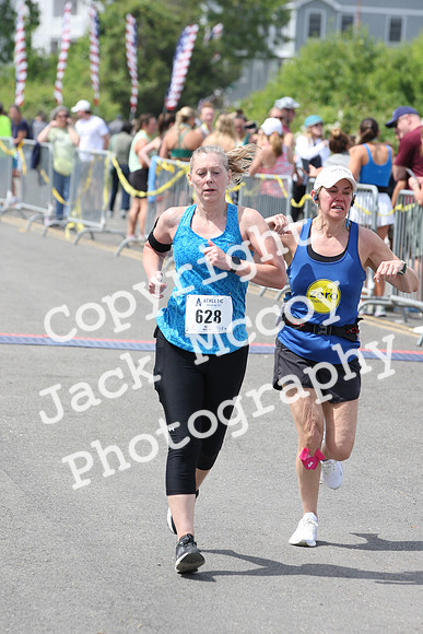 FinishHalf_2198