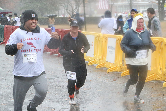 Finish5Mile_1913