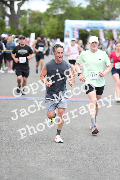 FinishHalf_0945