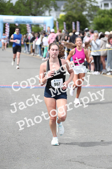 FinishHalf_1371